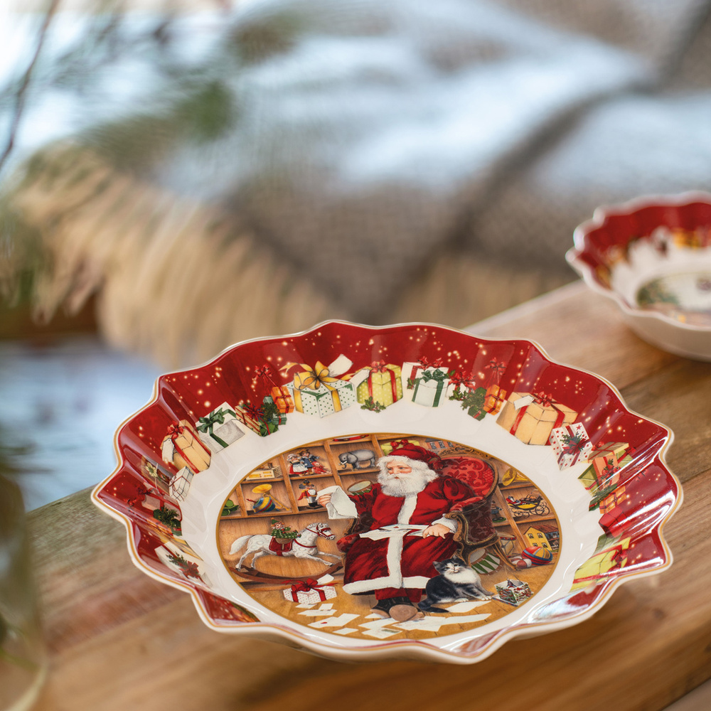 Villeroy & Boch Coupe grde, Père Noël lit liste cadeaux Toy's Fantasy Bol