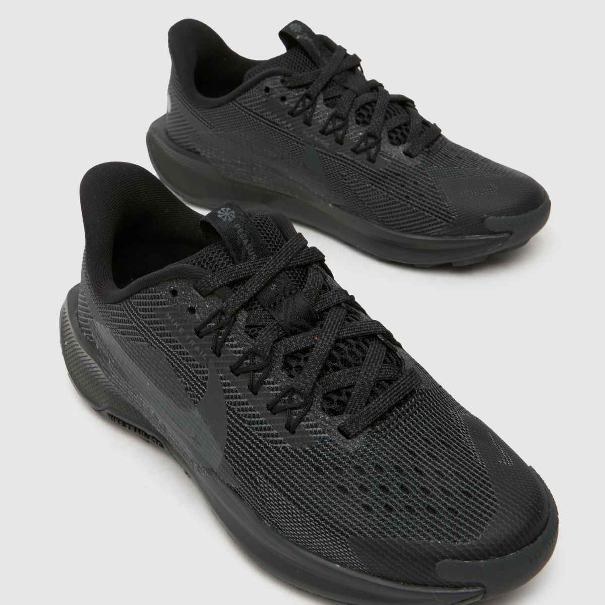 Nike Pegasus Trail 5 gyerek fekete edzőcipő