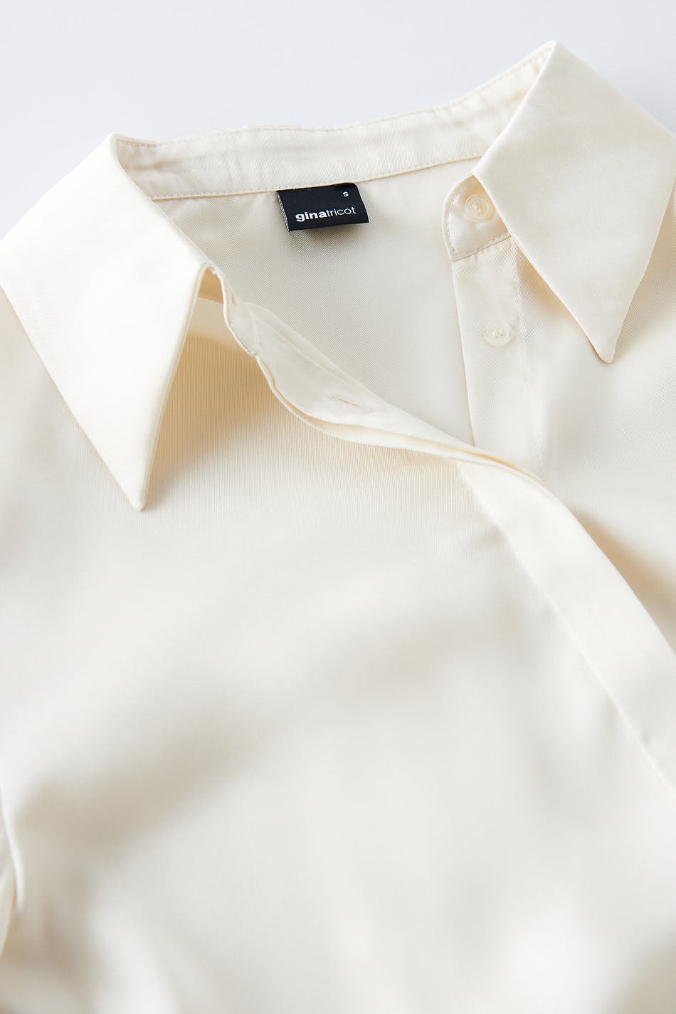 Saga shirt