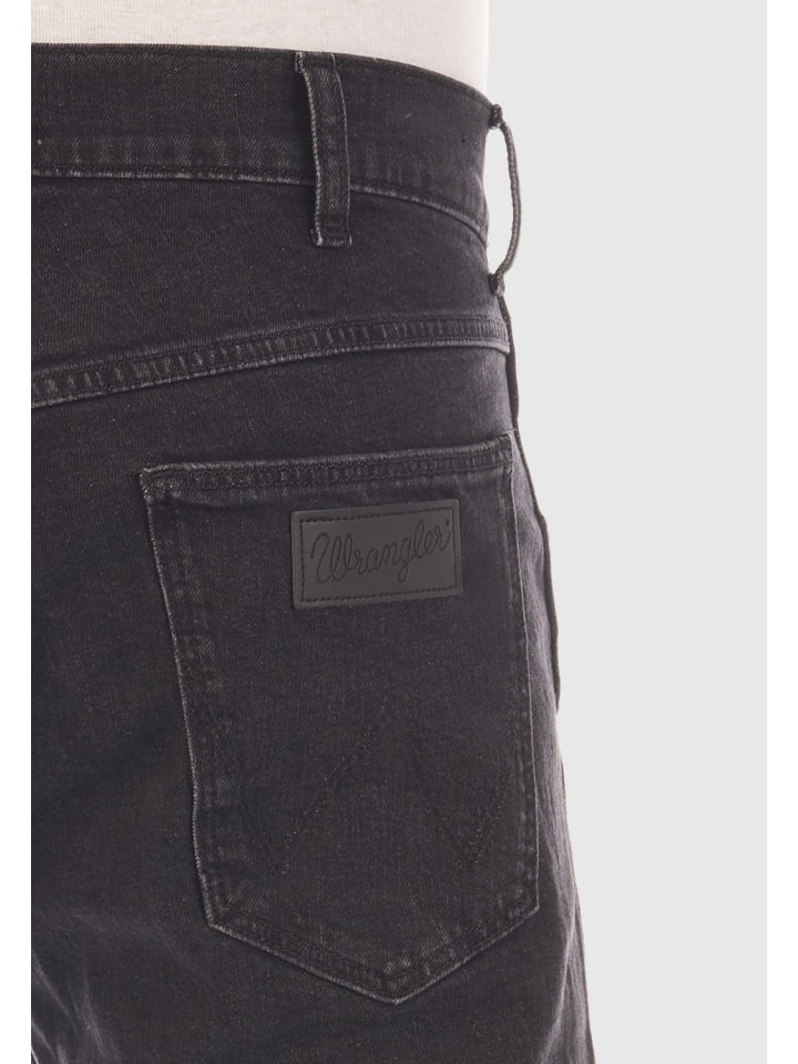 Wrangler Jeans Jacksville bootcut in Schwarz günstig kaufen