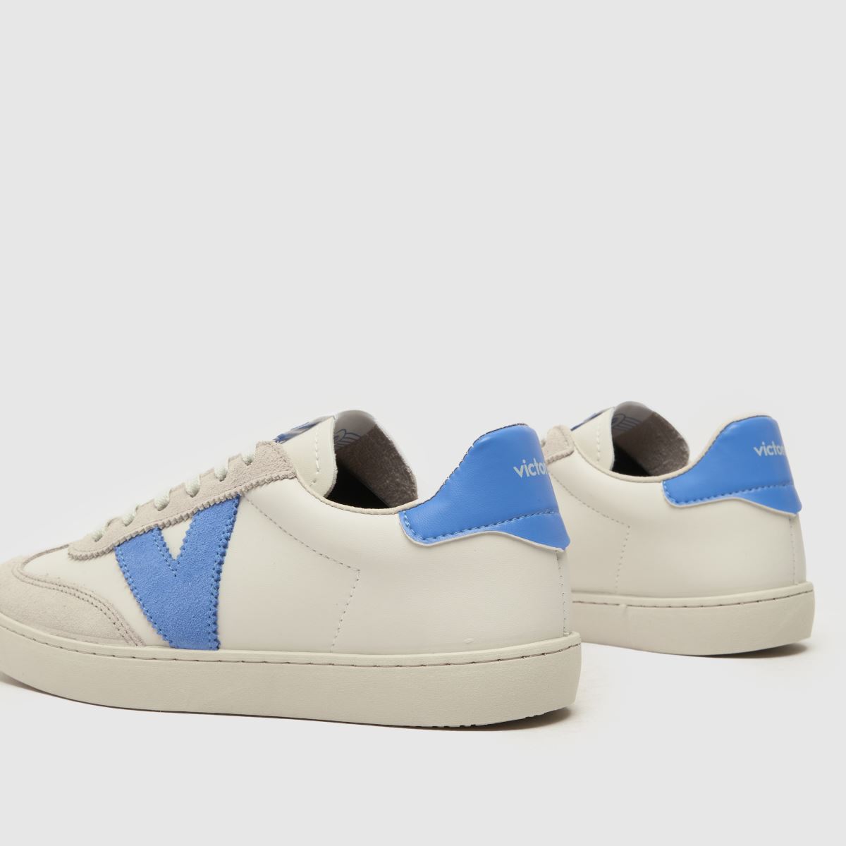 Victoria Berlin-sneakers i vitt och blått