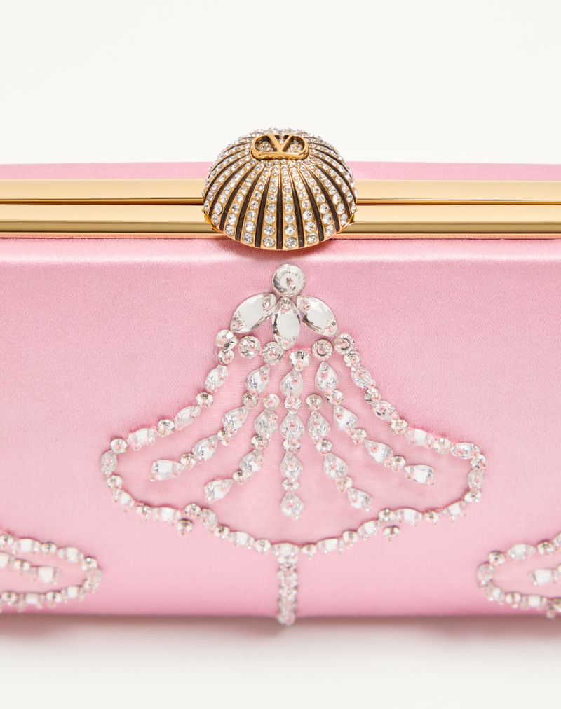 Valentino Garavani Carry Secrets Satin Minaudiere med Blomsterbroderi