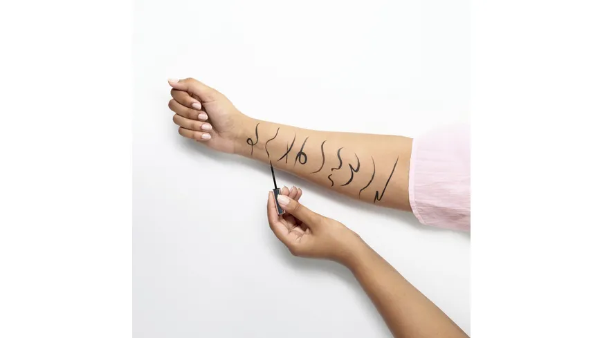 essence liquid ink eyeliner 3 ml