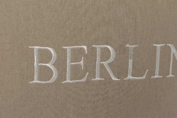 MyFlair Berlin Kissen 
