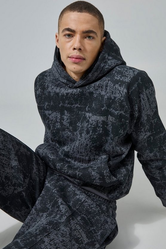 Kastiger Camouflage Hoodie mit Active Training Dept Print