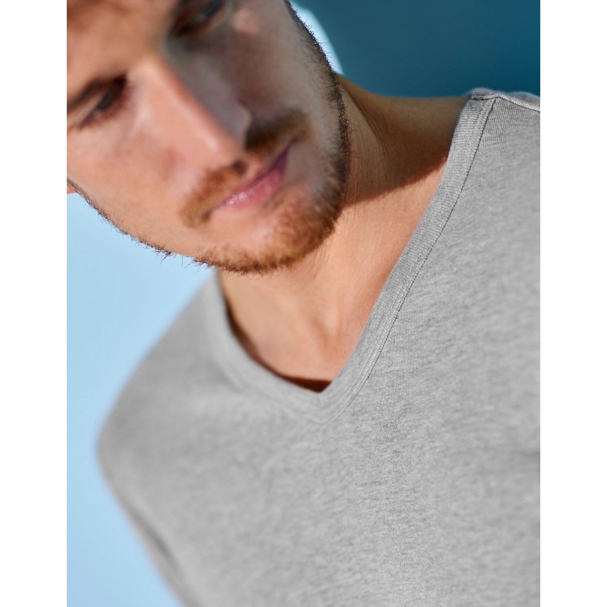 T-shirt sous-vêtement homme col V