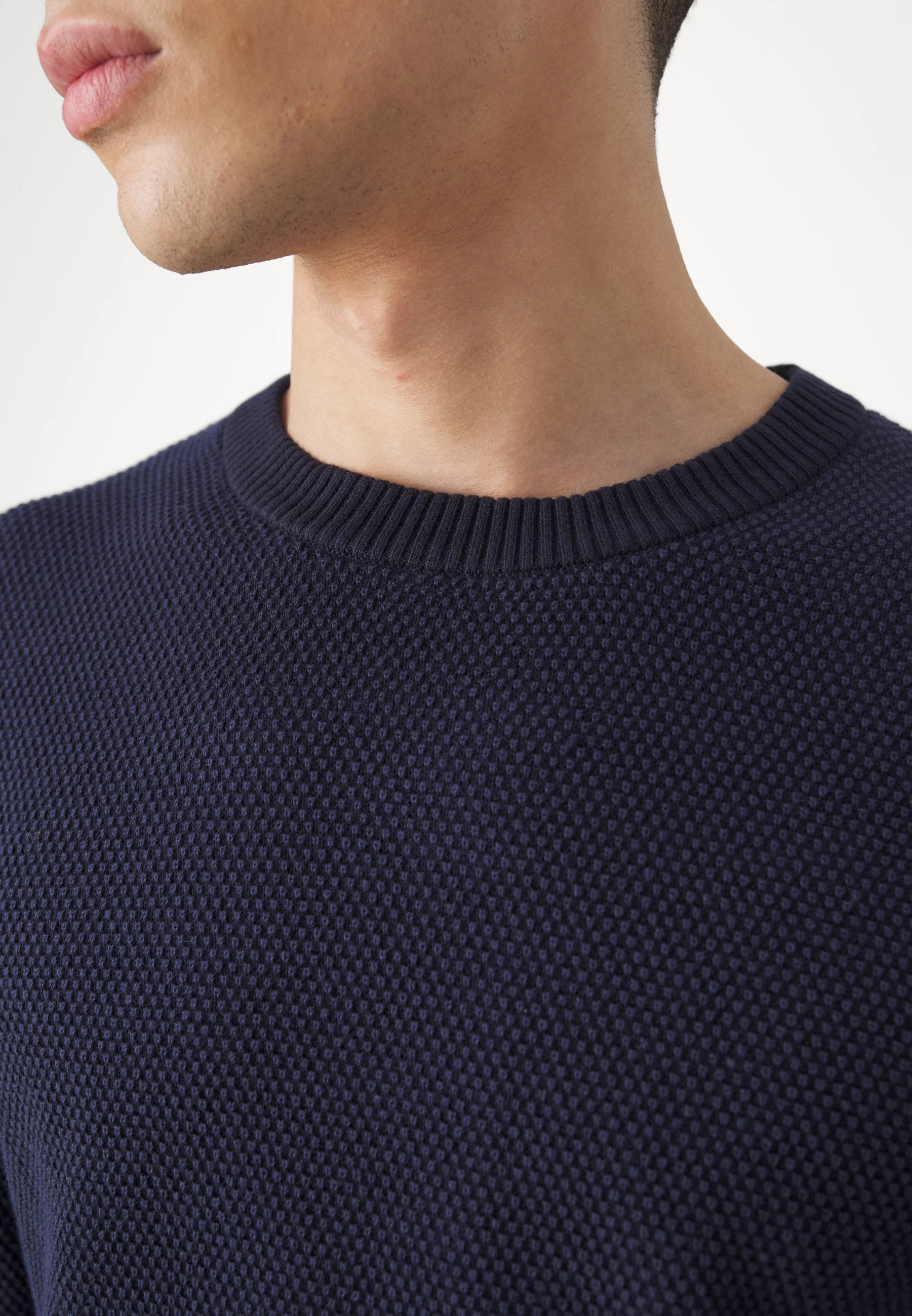 Suéter SLHMAX STRUCTURE CREW NECK de Selected Homme