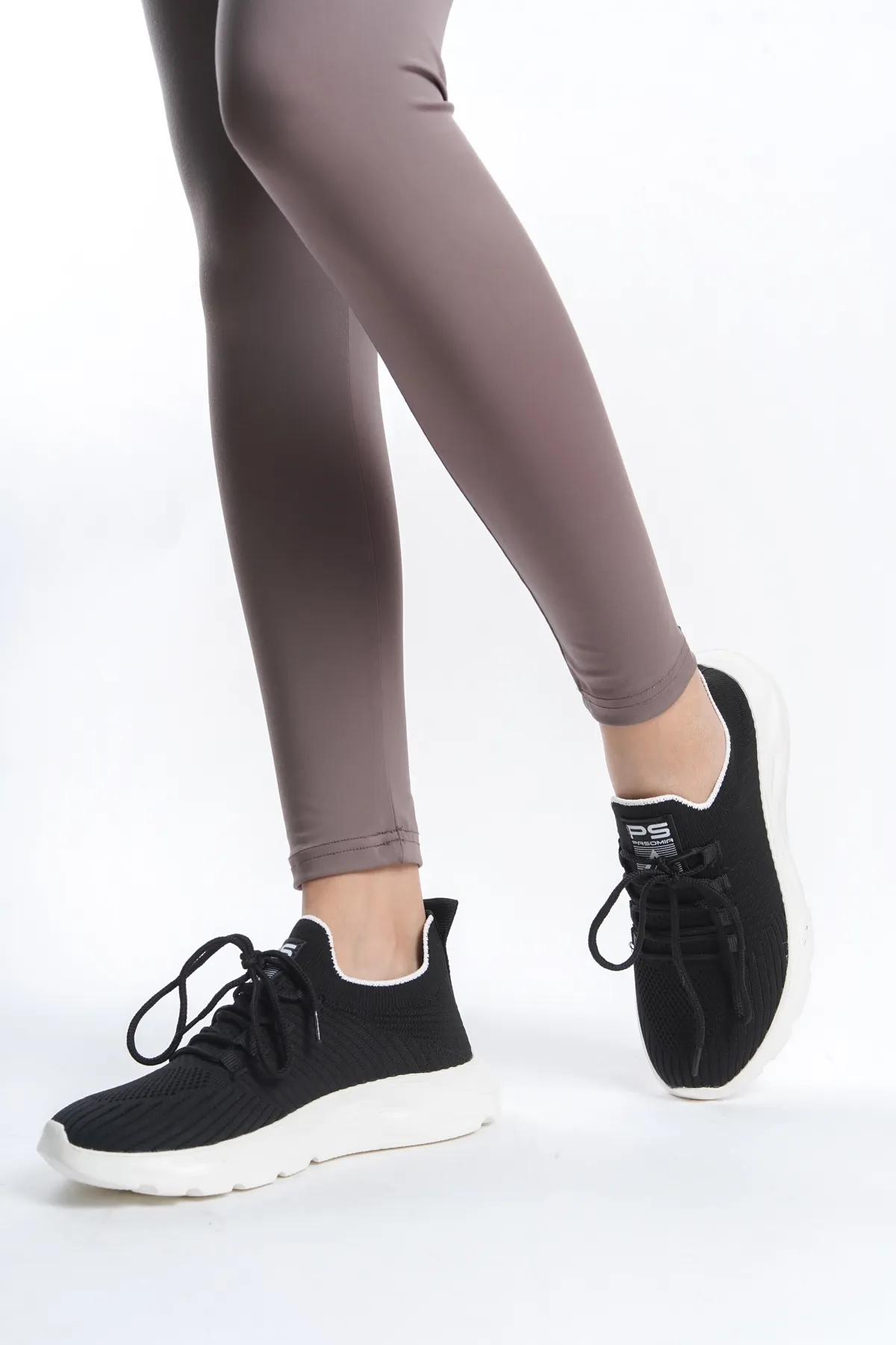 en7  Schwarz-weißer, bequemer und leicht zu tragender Strick-Sneaker 4556 für Unisex