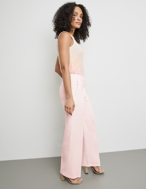 Leinenhose mit Bügelfalten