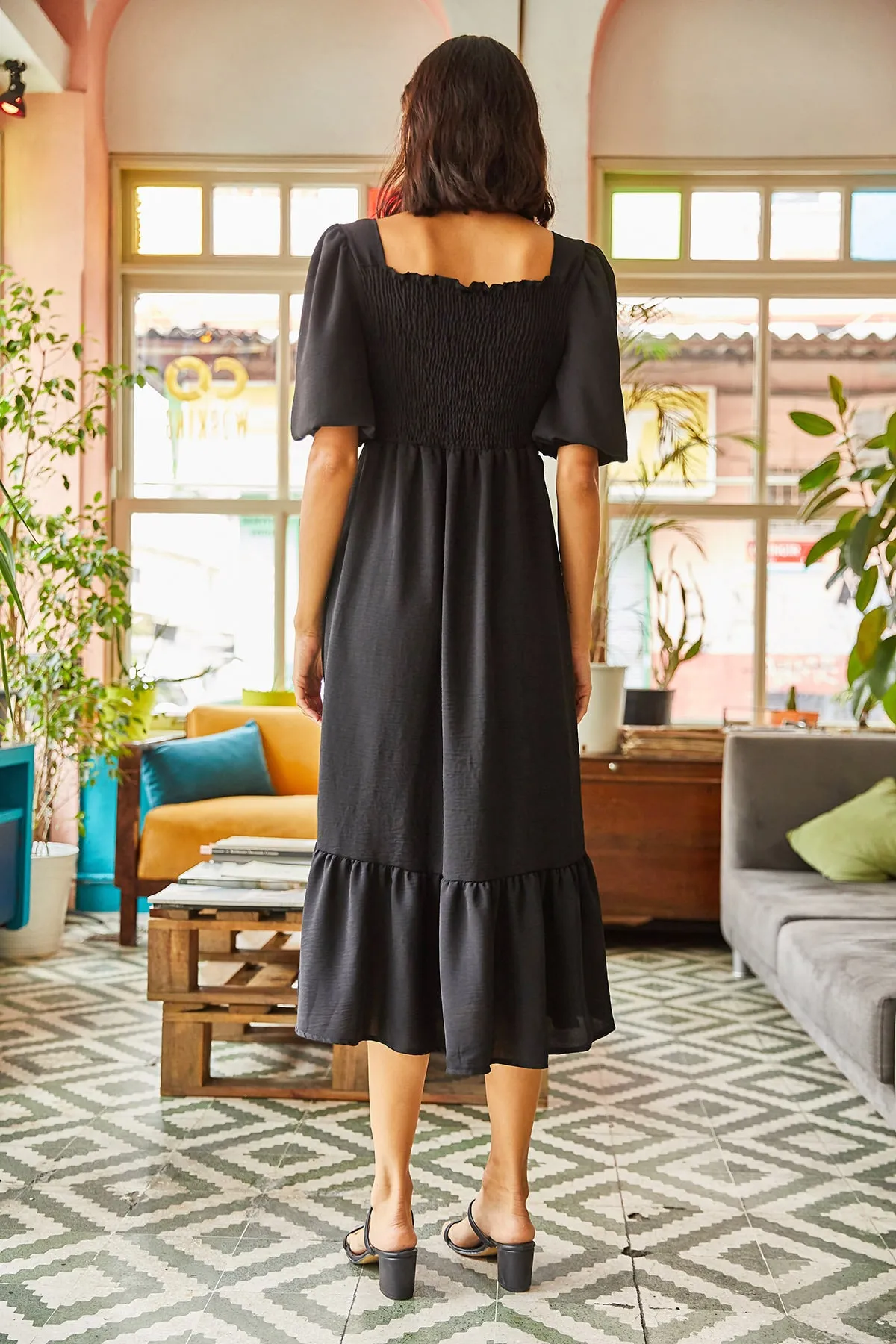 Olalook  Schwarzes Bodrum-Kleid mit quadratischem Gimped-Kragen für Damen ELB-19001557