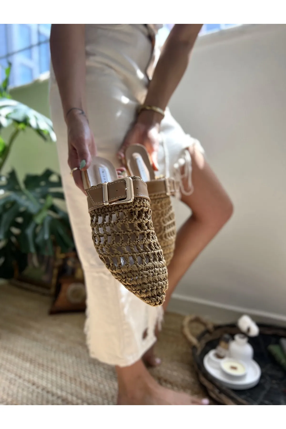 NİŞANTAŞI SHOES  Beste braune gestrickte Damenhausschuhe mit Gürteldetail und flacher Sohle