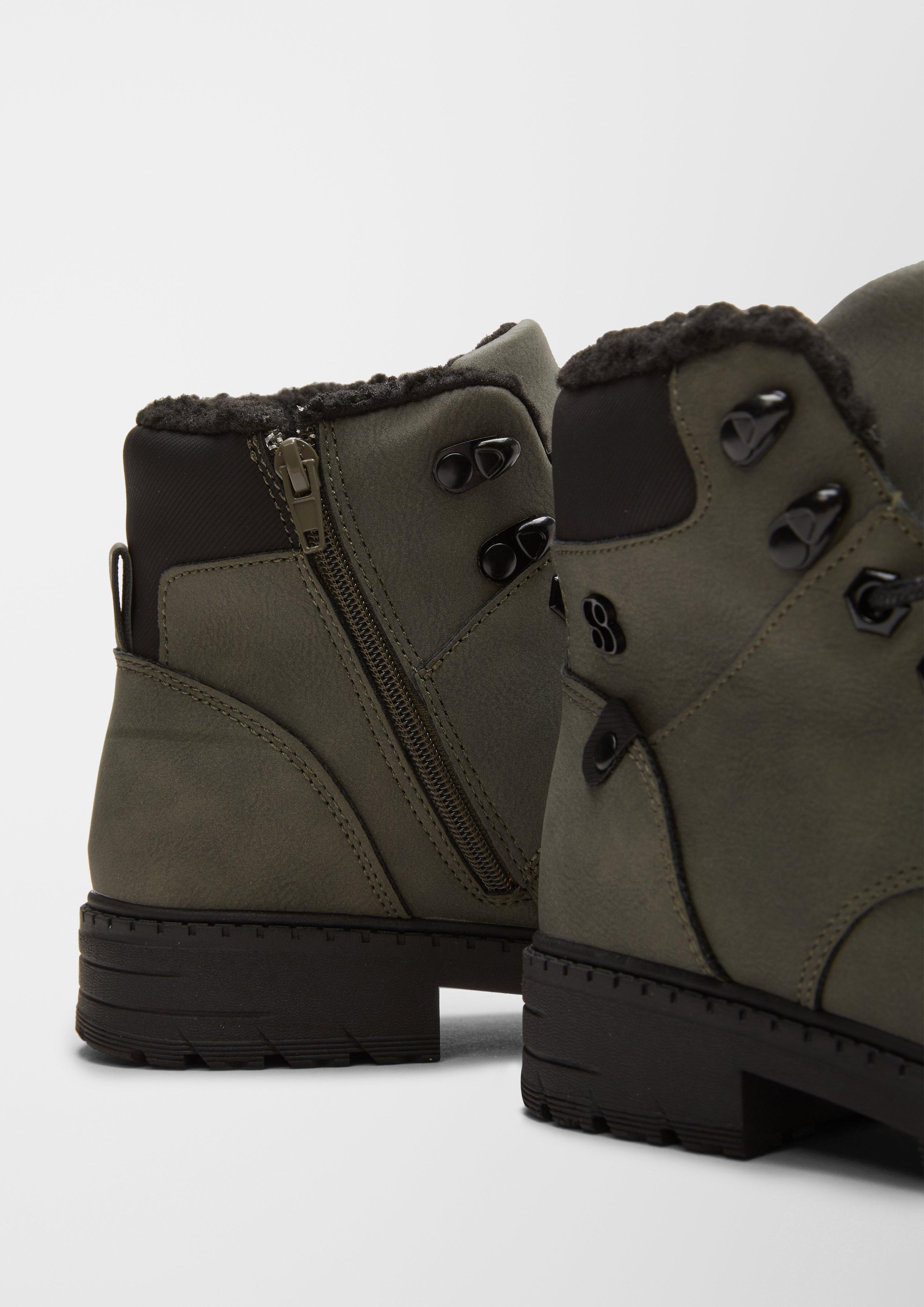 Rustikale Schnürstiefel  6006651-701