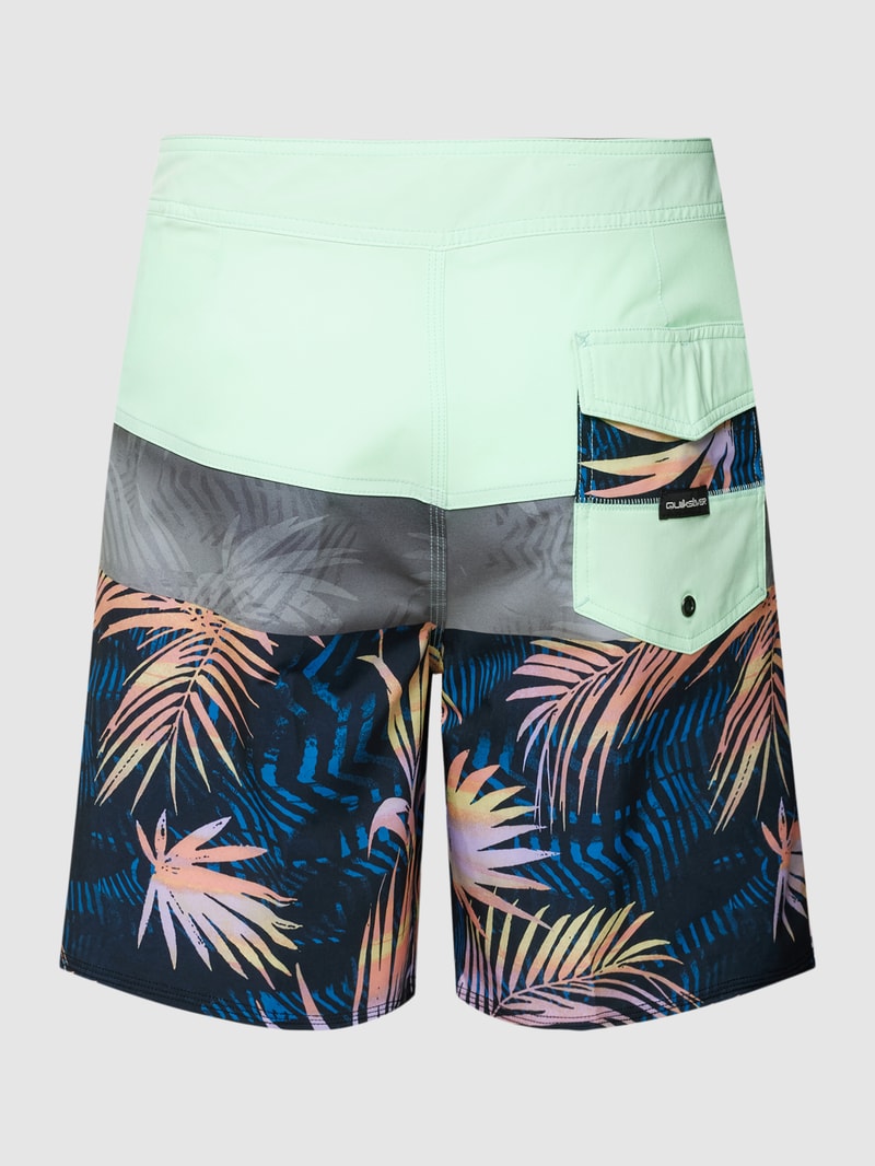 Badehose im Colour-Blocking-Design Modell 'SURFSILK' in aqua blau