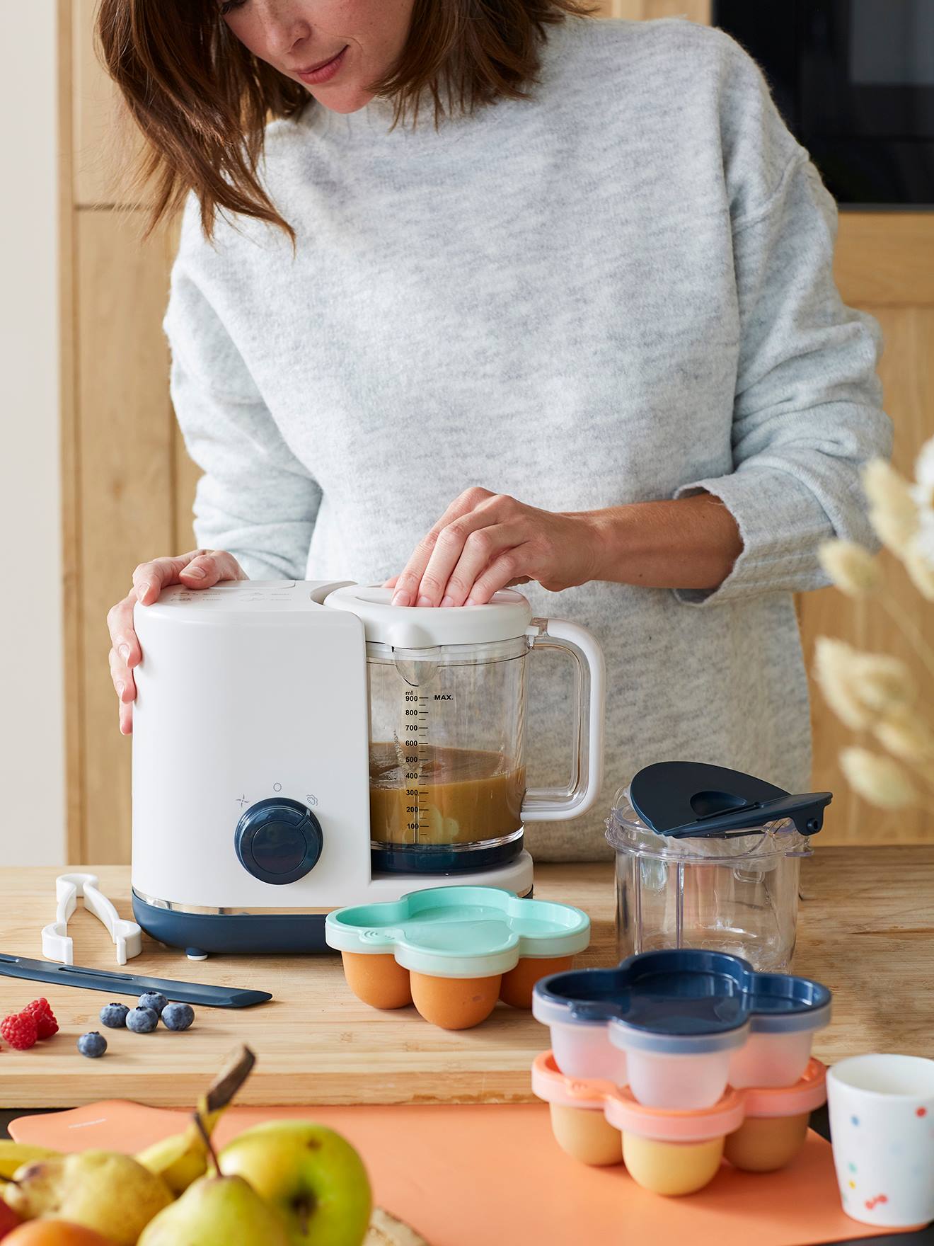 Les 2 pots de conservation en silicone rose/marine