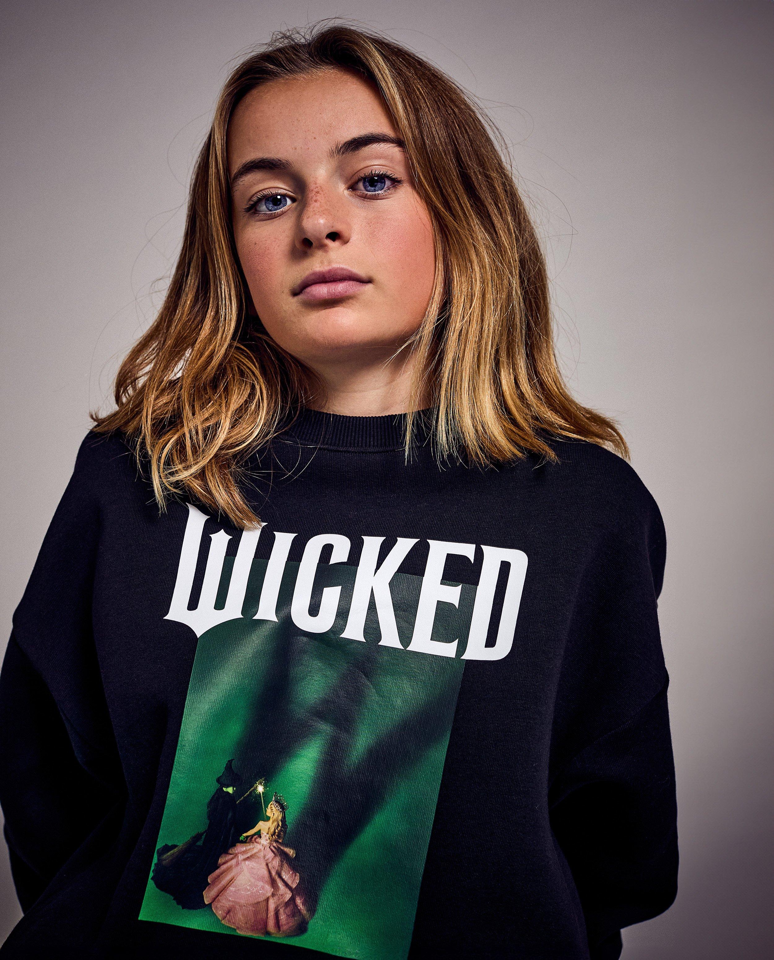 Fish & Chips pulóver fotómintával Wicked black