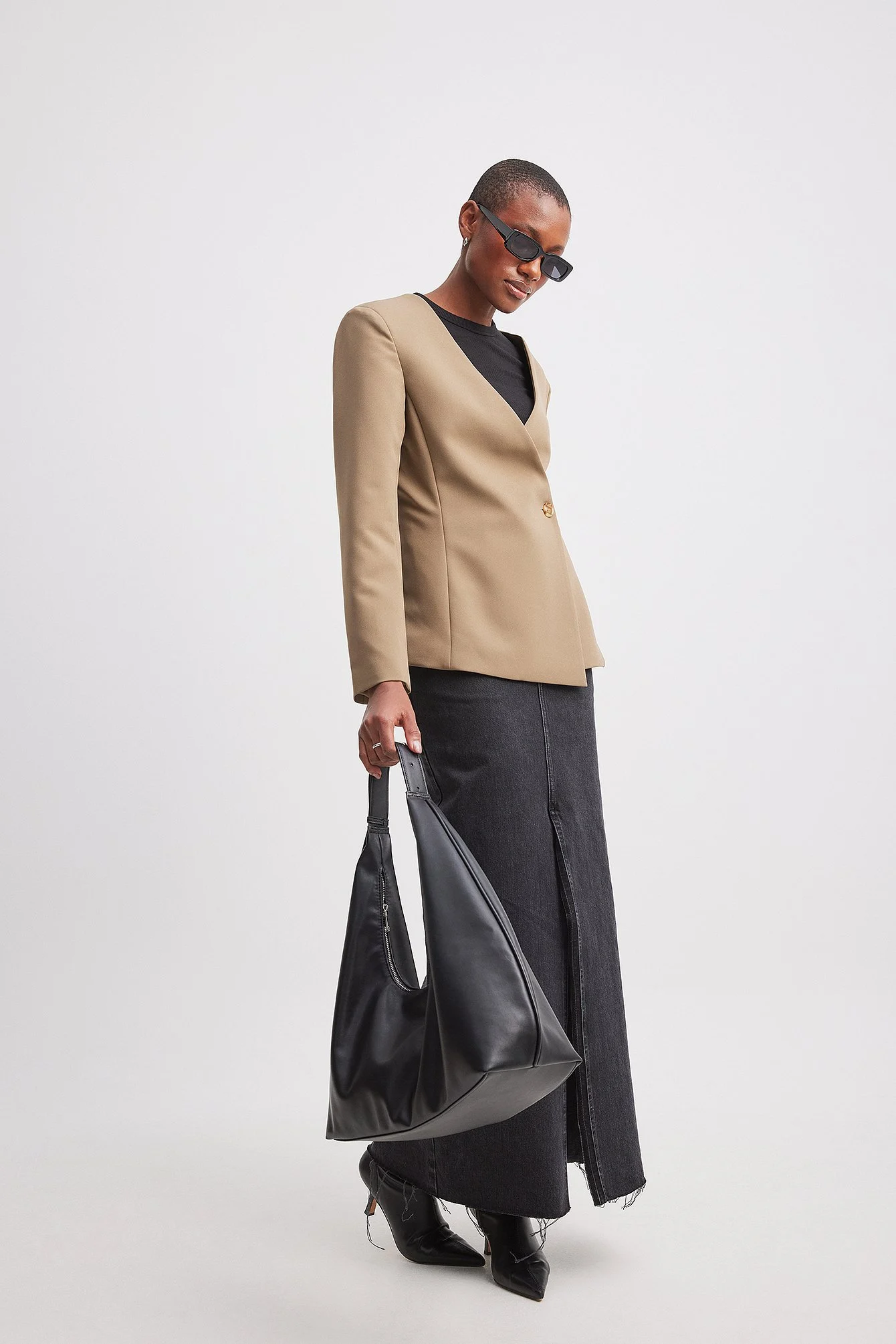 Taillierter Blazer ohne Revers