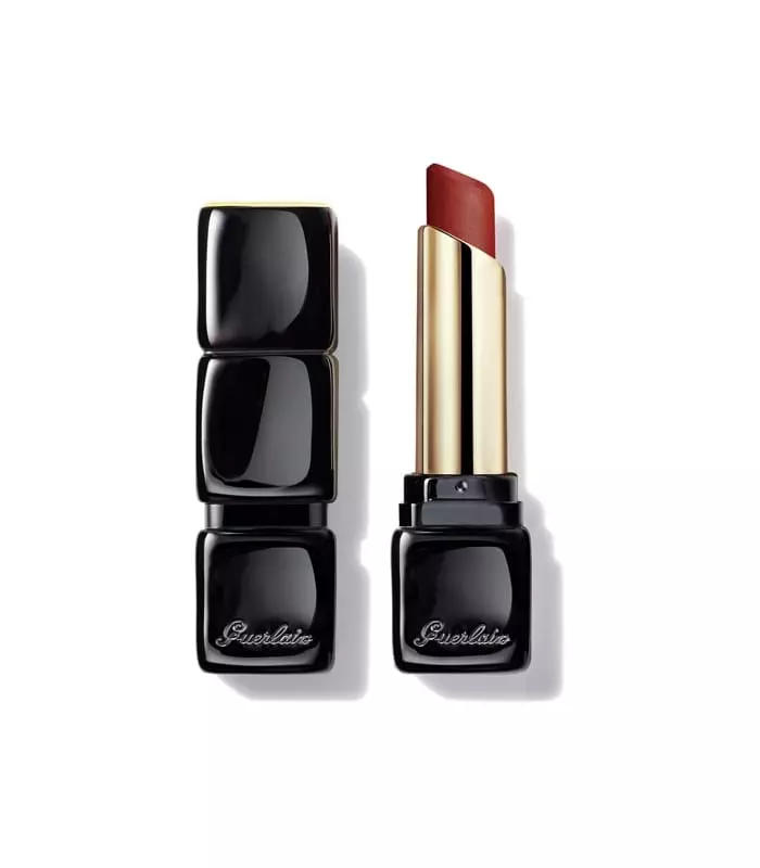 KISS KISS TENDER MATTE Rouge à Lèvres Mat lumineux fin et fondant confort 16H