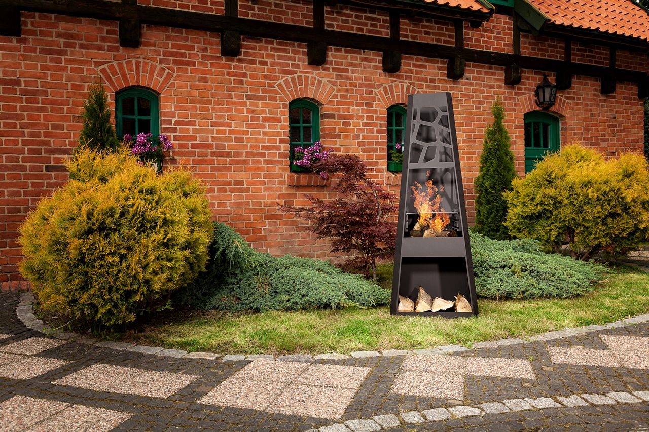 dobar Gartenkamin mit Grillrost und Stauraum