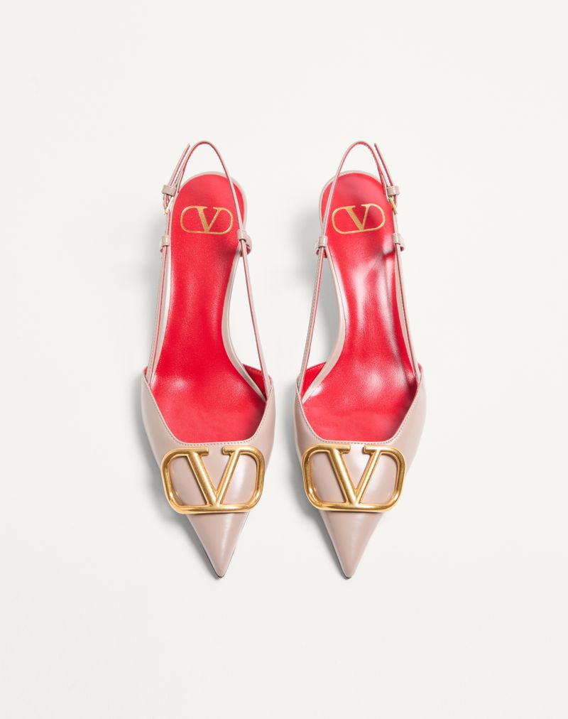 Óculos de sol VLogo Signature Slingback Décolleté em couro de bezerro, 40 mm