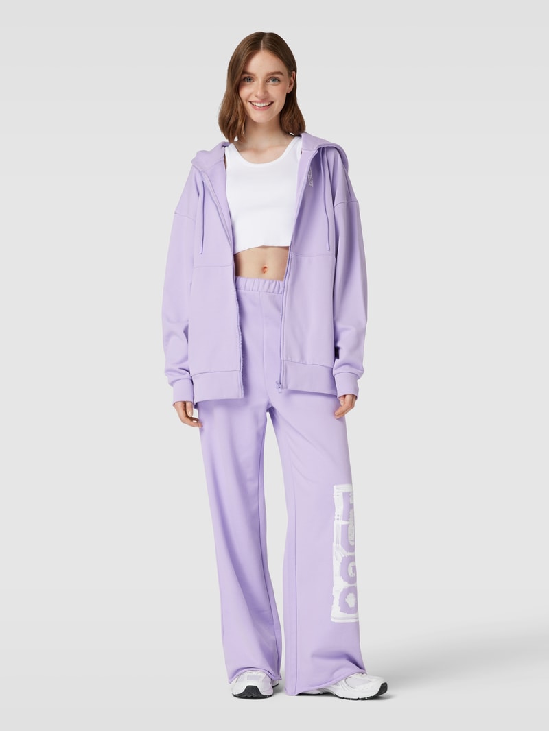 Sweatjacke mit Kapuze Modell 'DAKATA' in flieder