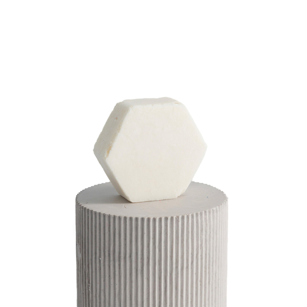ciment CHEVEUX NORMAUX Shampoing moussant Cheveux normaux- fragrance thé blanc Shampoing solide 80g