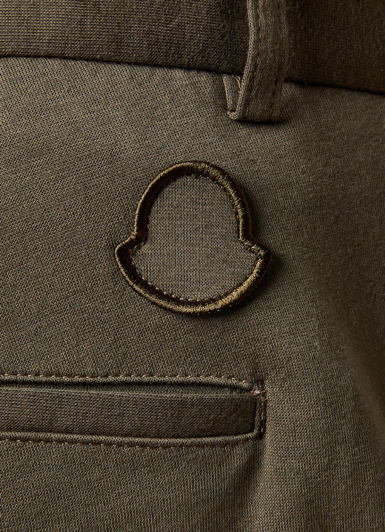 Pantaloni cargo Moncler Slim Fit cu buzunare cu clapă