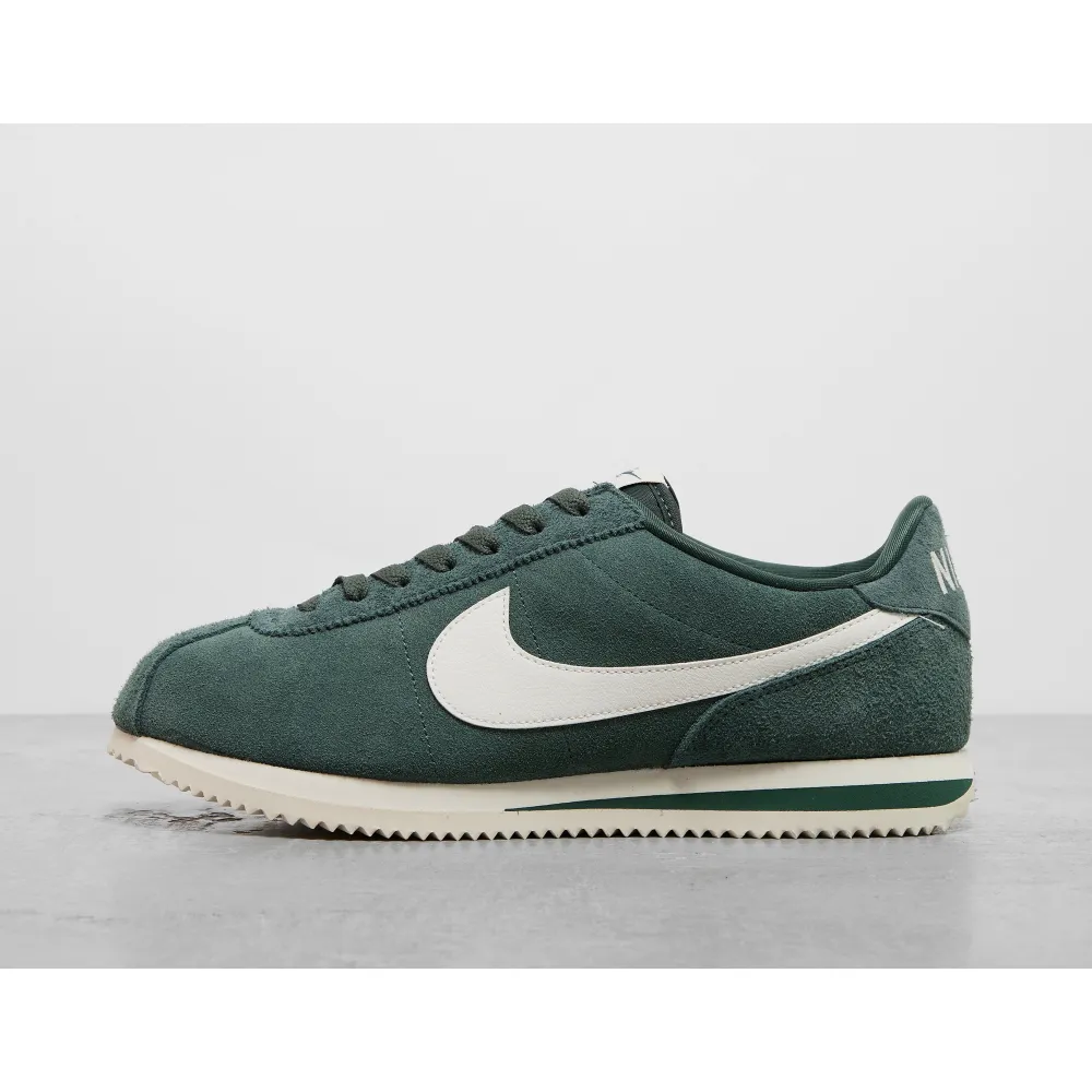 Nike Cortez FZ3594 338 / grün
