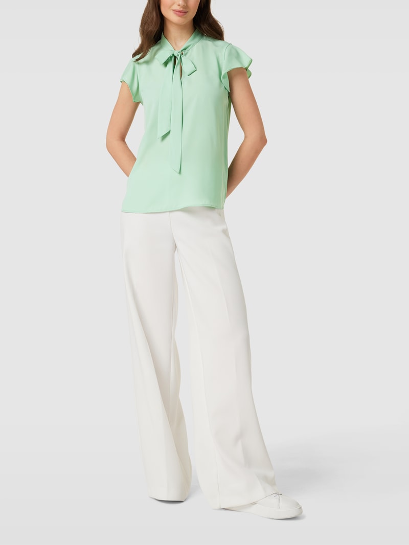 Bluse mit Volantärmeln in hellgrün