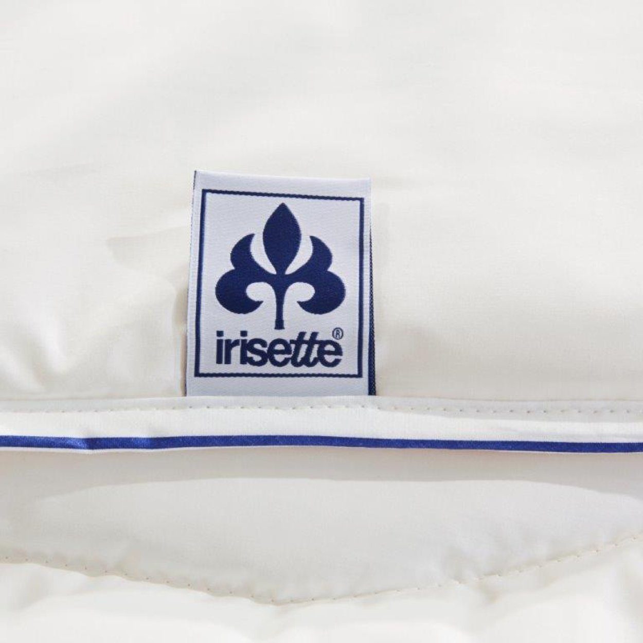 Naturfaserbettdecke, Sommersteppbett Irisette Wildseide, Irisette, Füllung: 100% Wildseide, Bezug: 100% Baumwolle, luftig und leicht, perfekt für Naturliebhaber