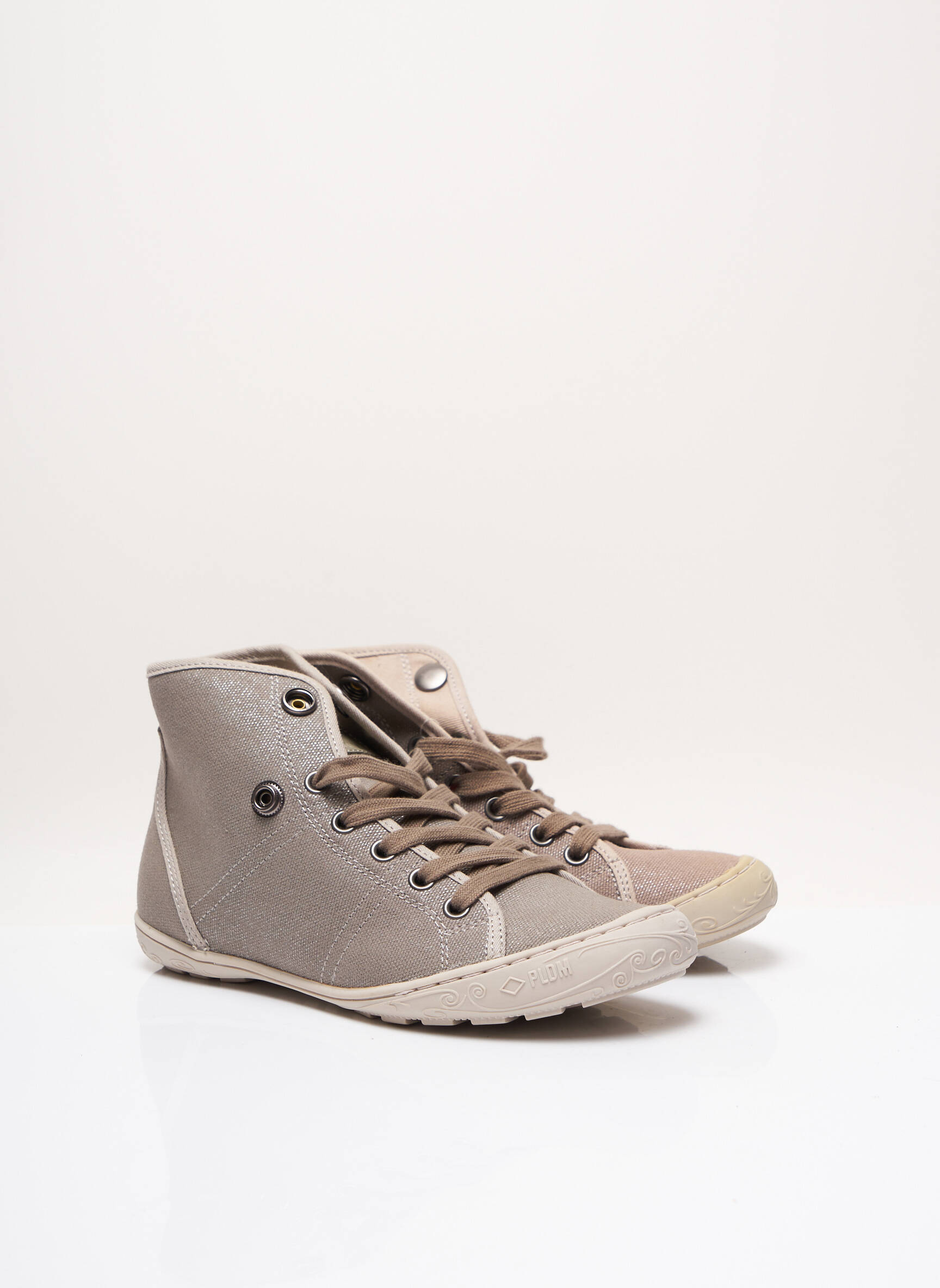 Palladium Baskets Femme couleur gris