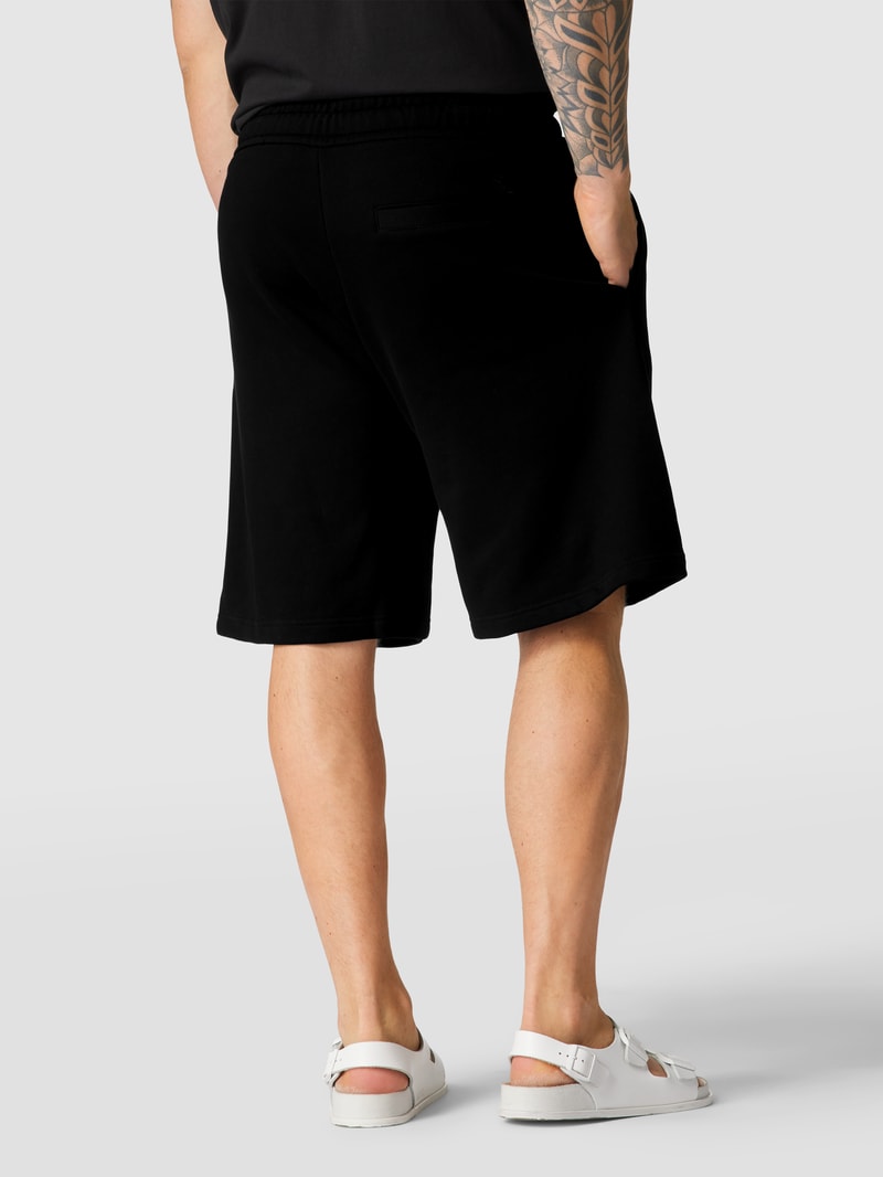 PLUS SIZE Sweatshorts mit Label-Print Modell 'PLUS DYNAMIC' in schwarz