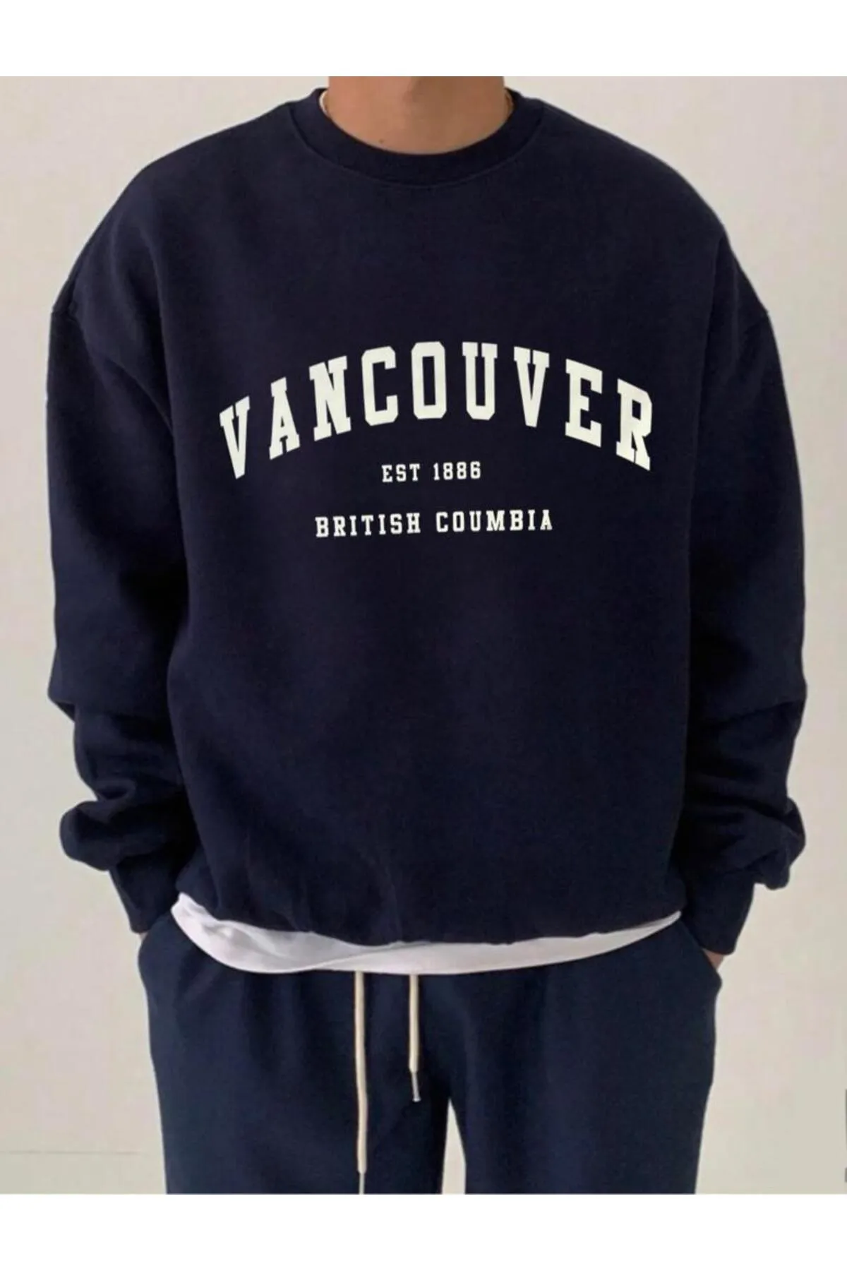 My Blog  Übergroßes, marineblaues Vancouver-Sweatshirt mit Print