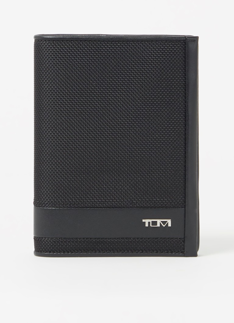 Tumi Alpha -passikotelo nahkayksityiskohdilla