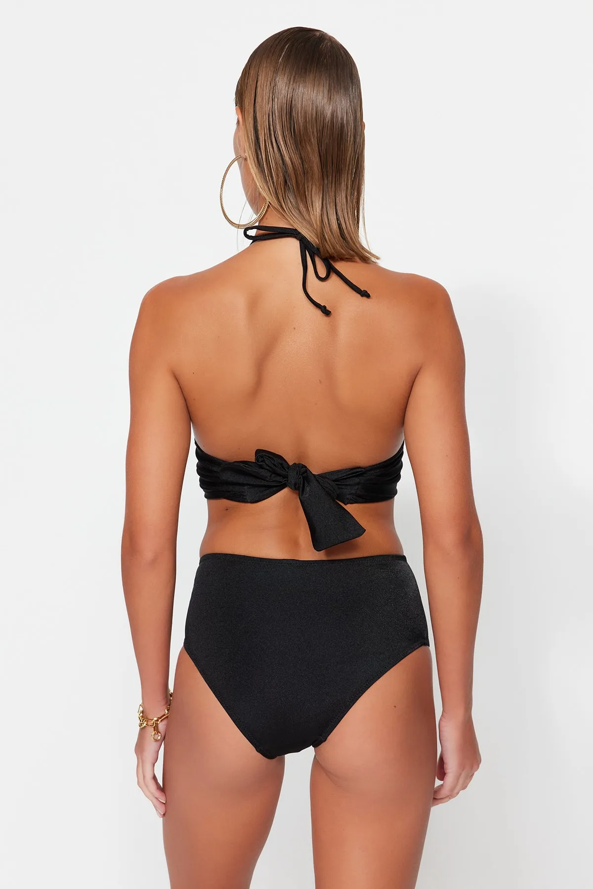Trendyol Collection  Schwarzes Bustier-Zubehör, Bikini-Set mit hoher Taille TBESS23BT00073