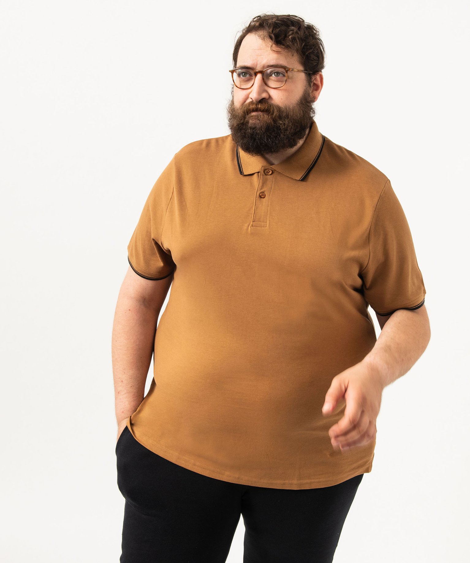 Polo homme à manches courtes et finitions contrastantes marron | GEMO