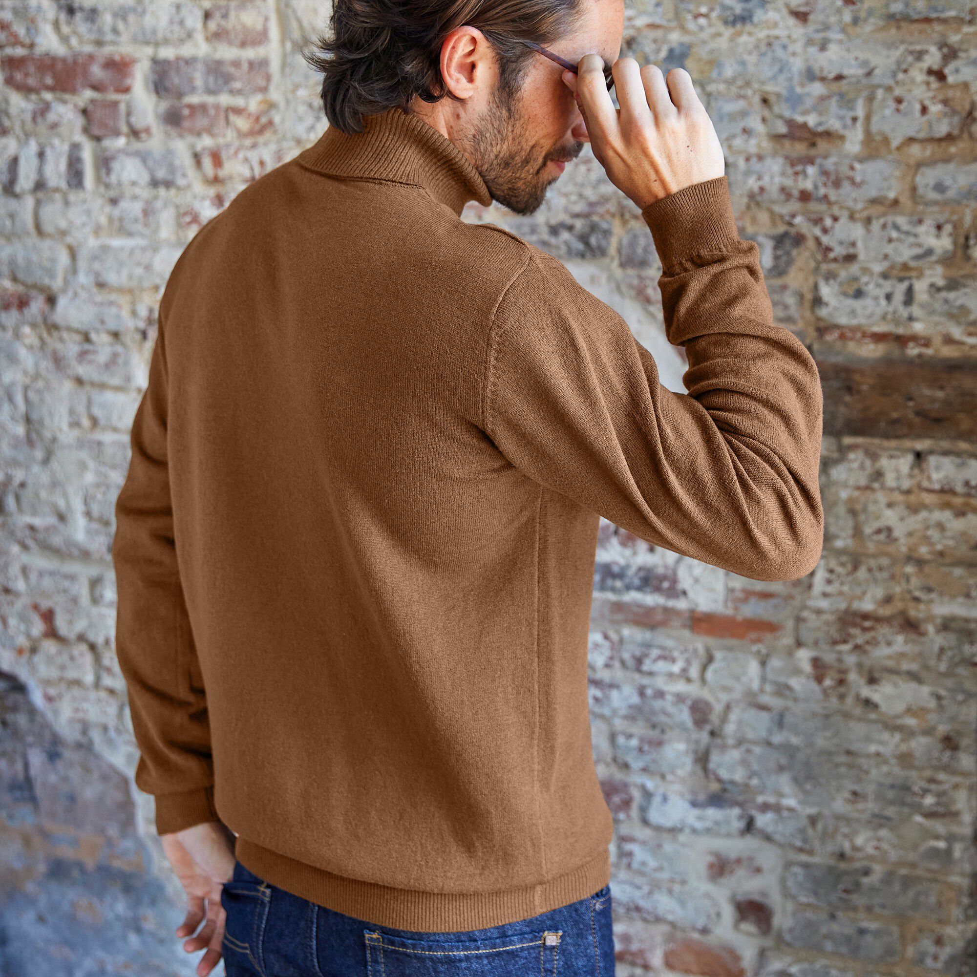 Pull col roulé en laine mélangée