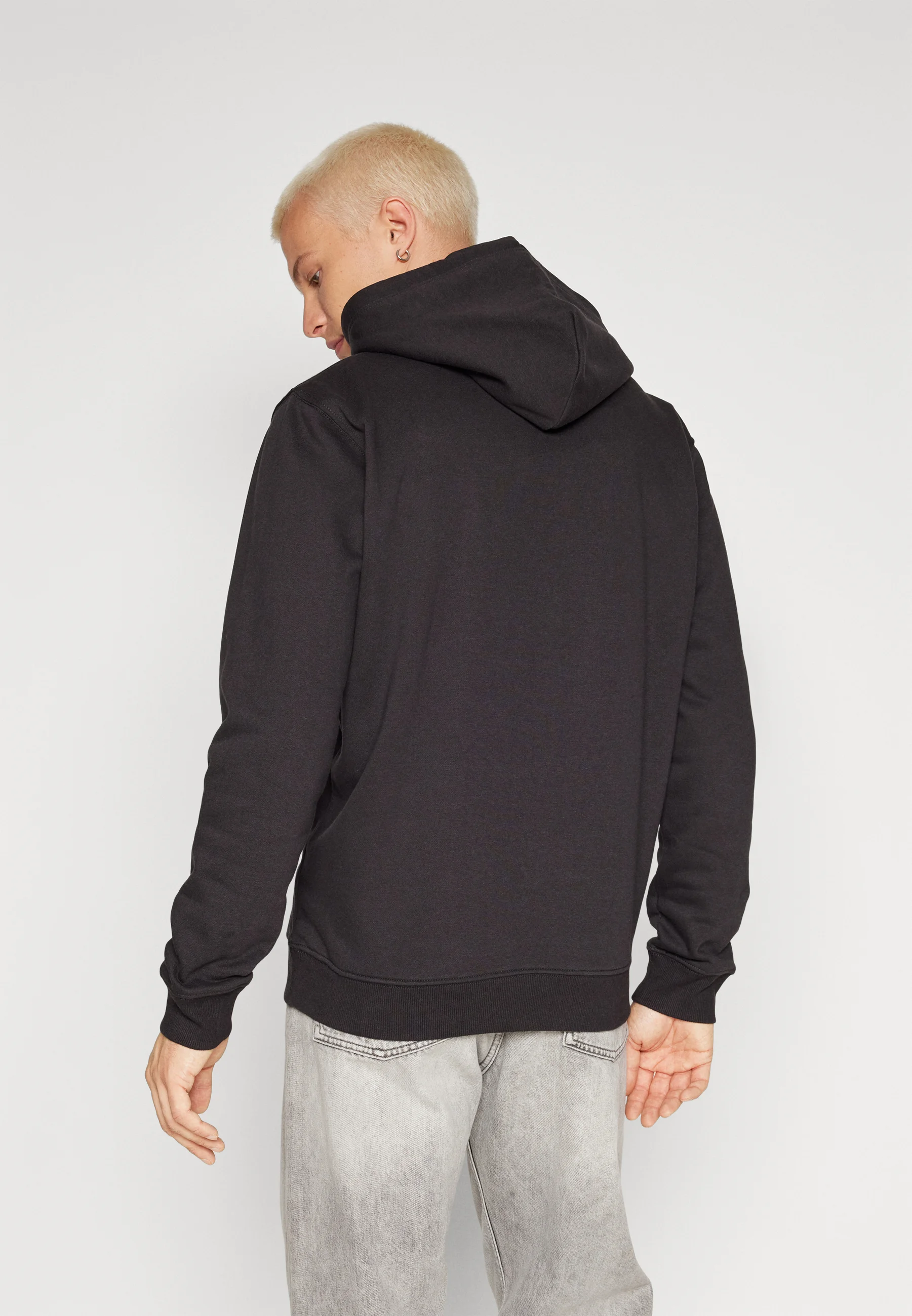 Sudadera Tommy Jeans Essential Flag Hood