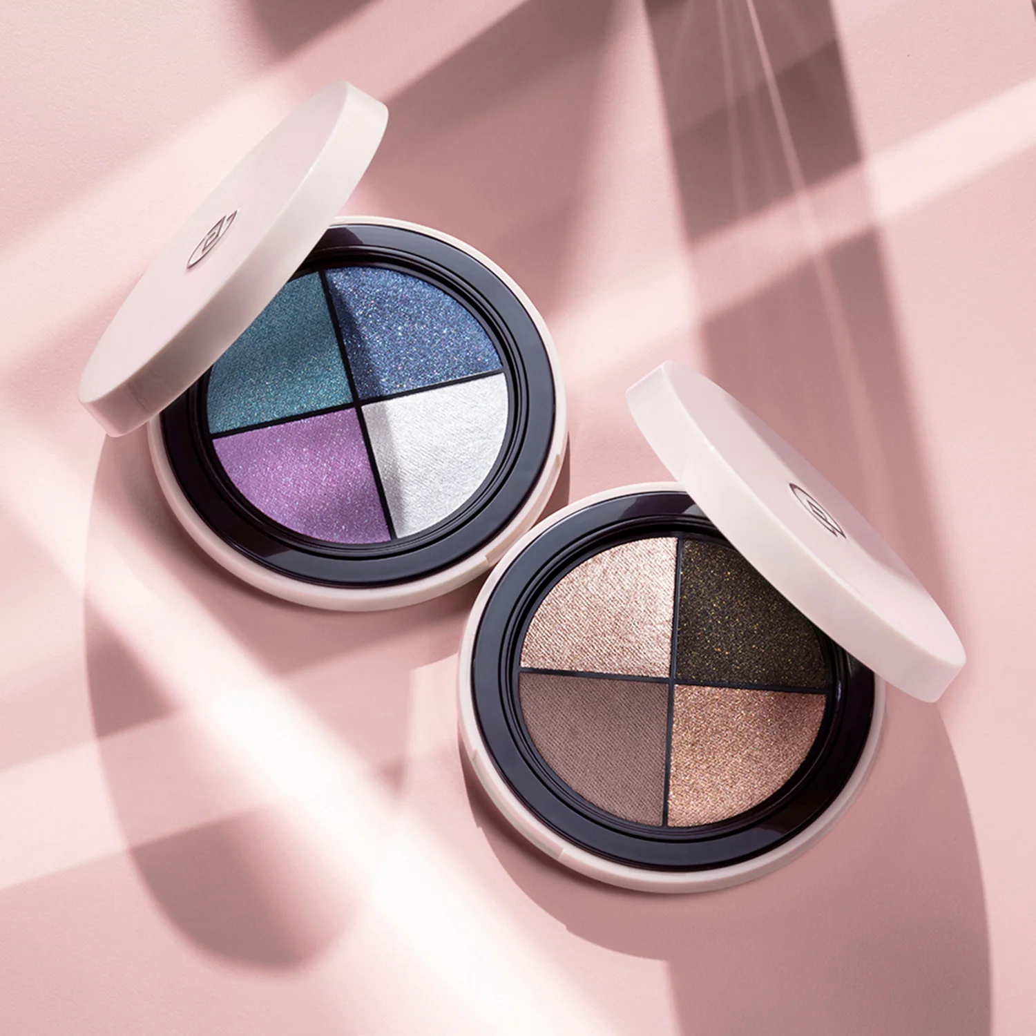 Flawless Eyes Palette 4 luomiväriä - Luomiväripaletti, Kompakti luomiväri