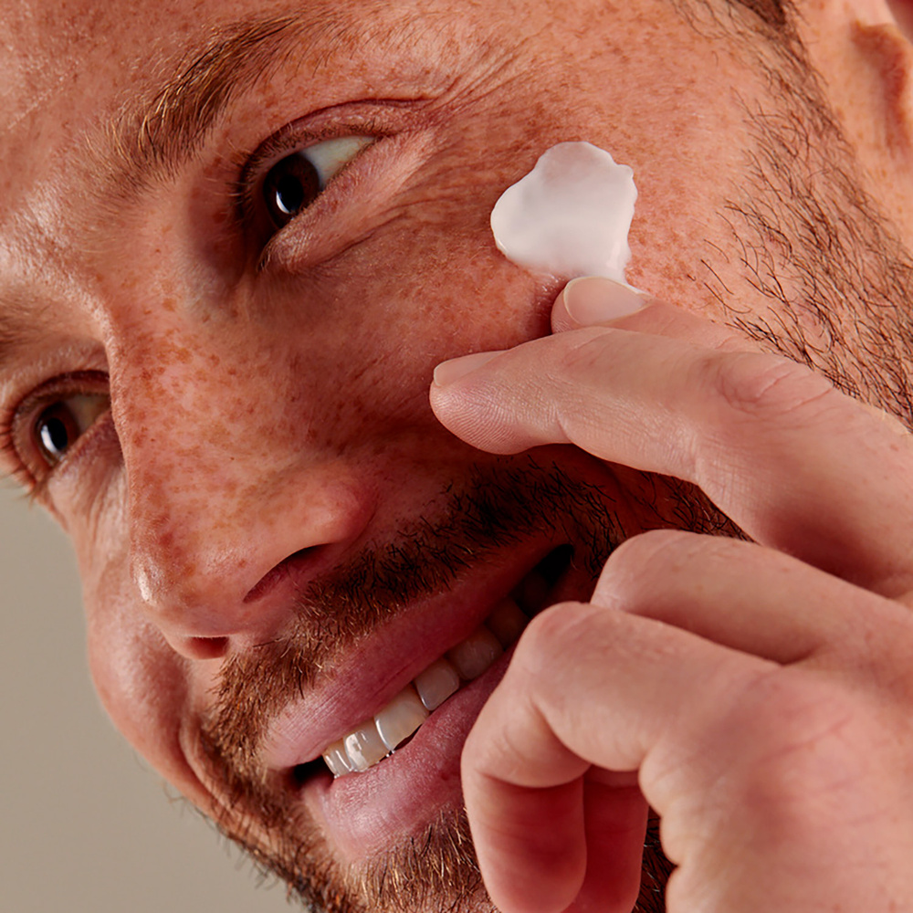 nivea ACTIVE ENERGY - Crème hydratante énergisante peaux fatiguées Crème soin visage homme