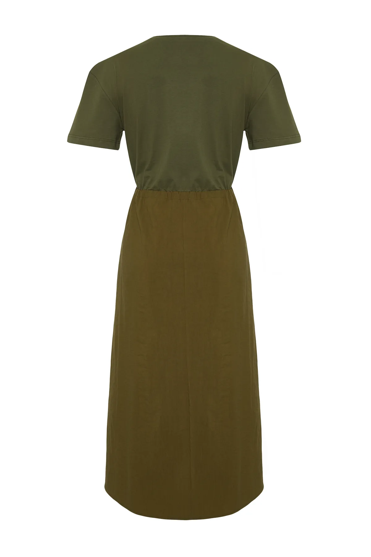 Trendyol Collection  Khakifarbenes A-Linien-Midikleid aus Strickstoff mit Detail TWOSS24EL00447