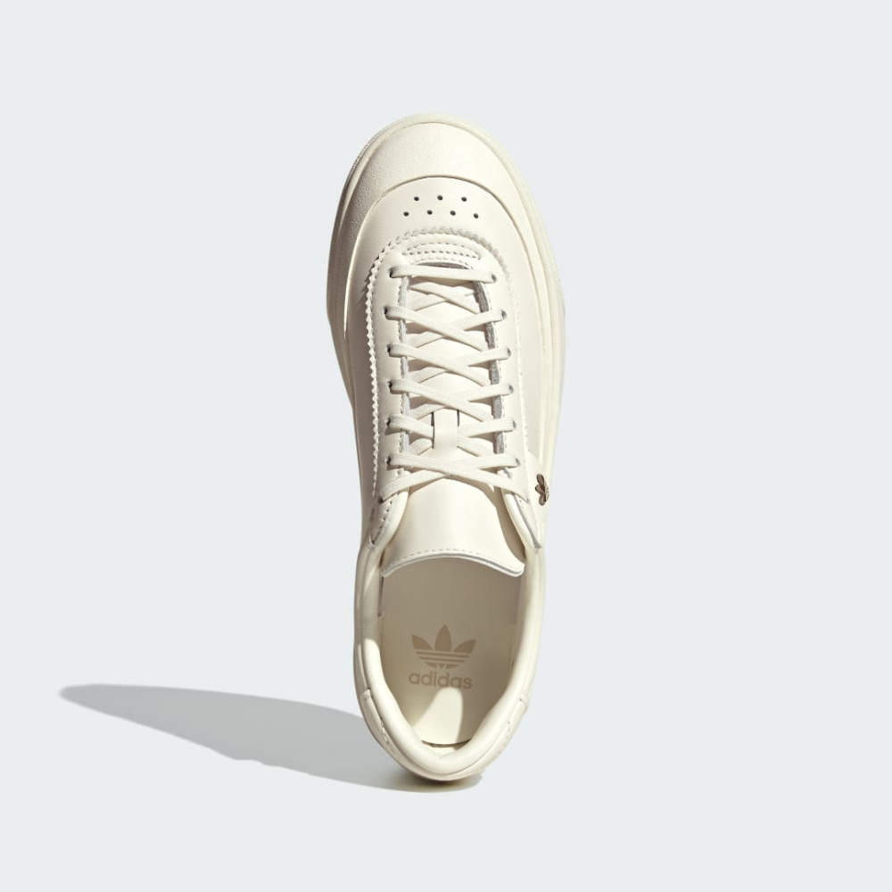 adidas Nucombe IE4221 / weiss