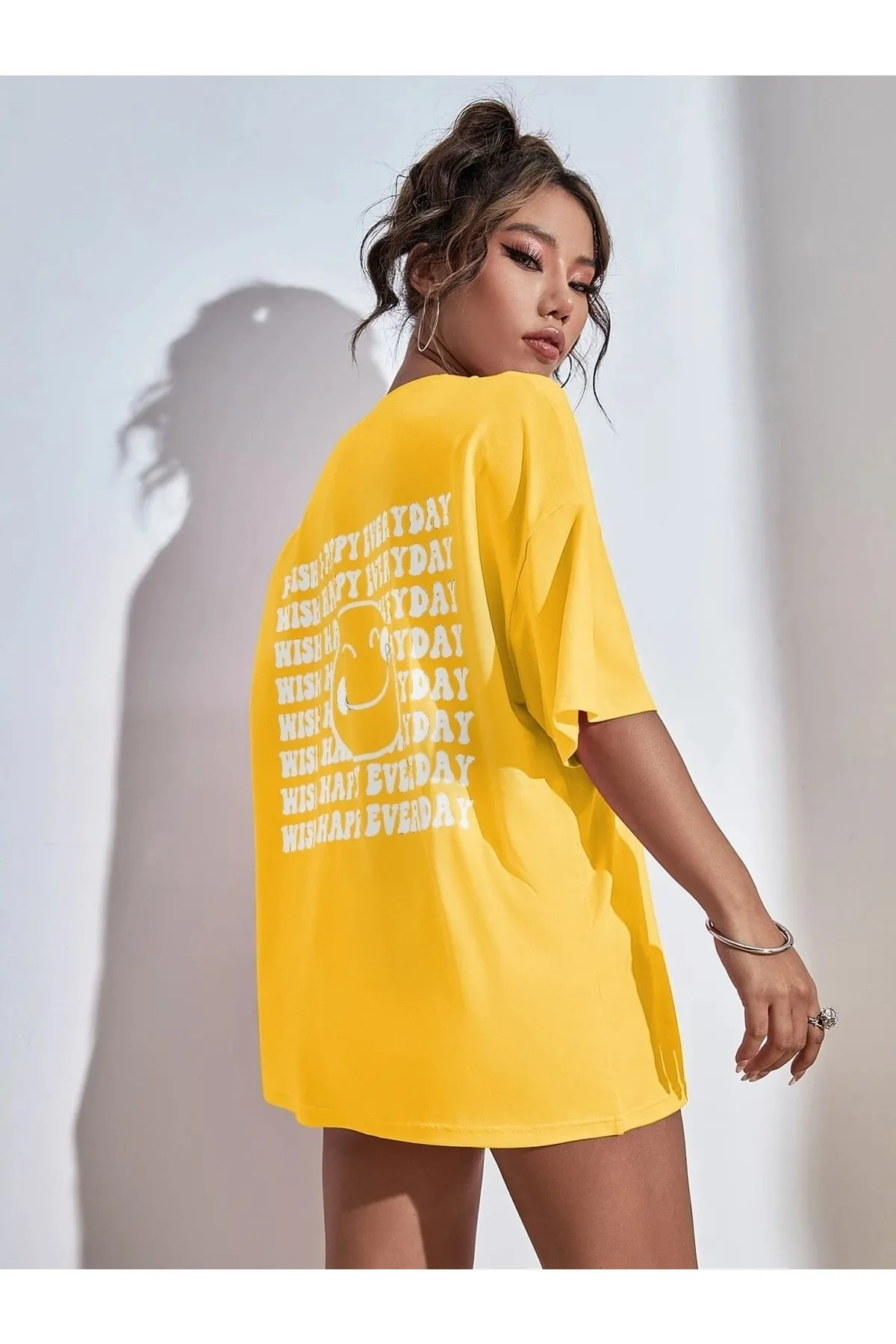 Know  Gelbes, bedrucktes Oversize-T-Shirt „Wish Happy Everyday“ für Damen