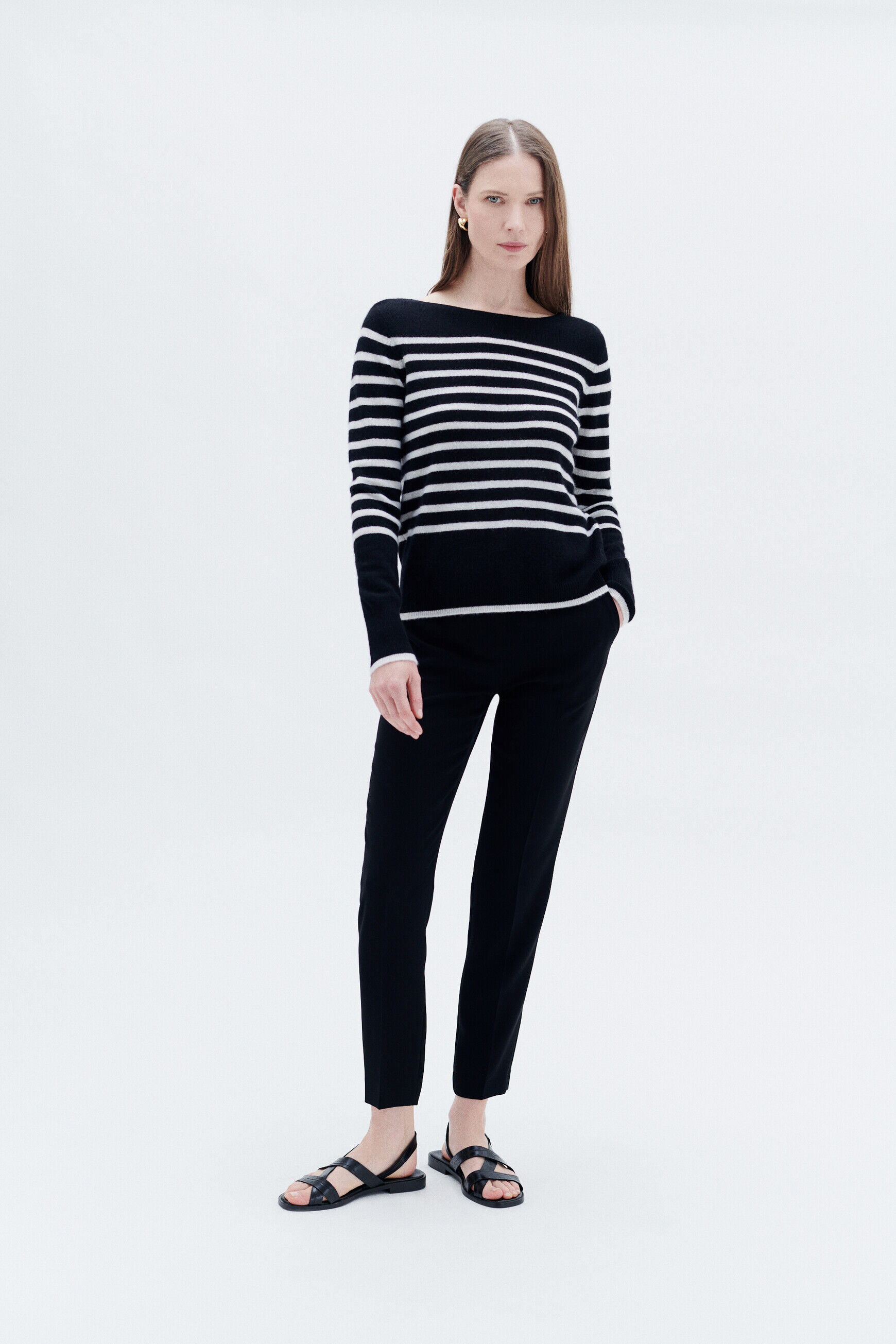Pull mzoely noir femme