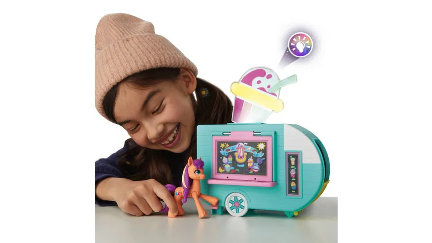 Hasbro - My Little Pony Sunny Starscout Smoothie Truck