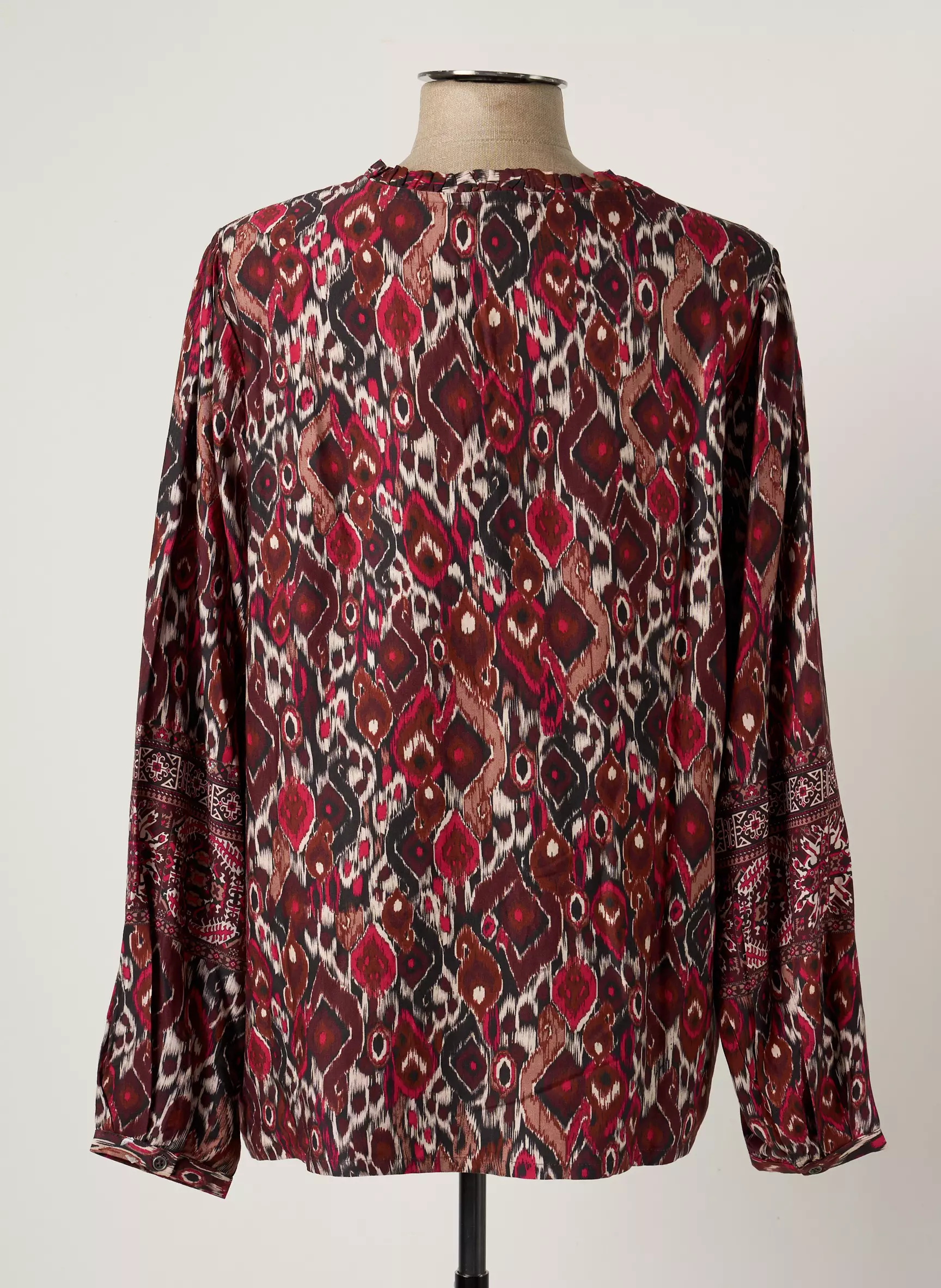 Cream Blouses Femme couleur rouge