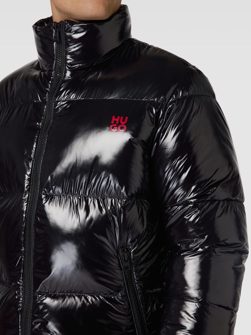 Steppjacke mit Label-Print Modell 'BIRON' in schwarz