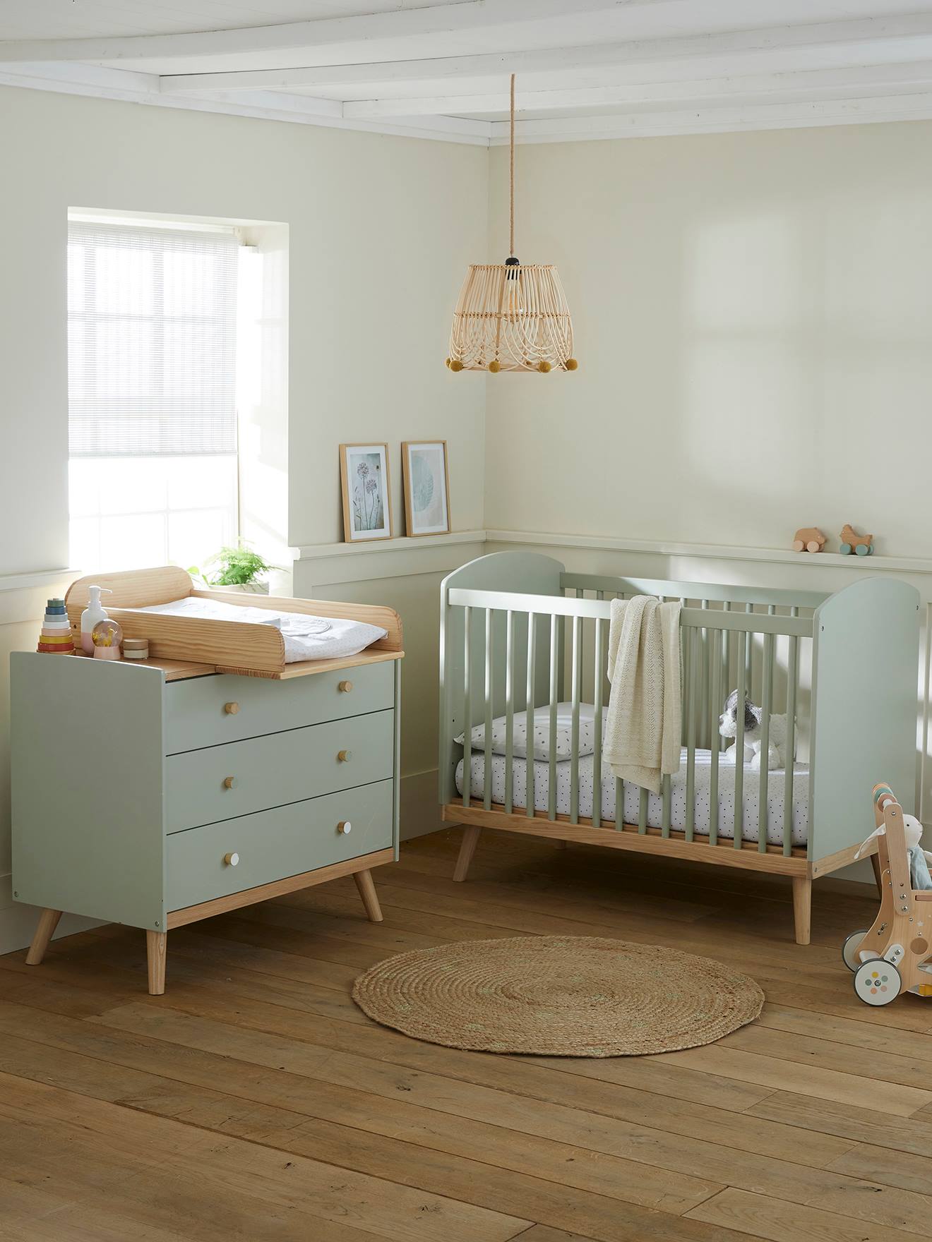 Vertbaudet Babybett KONFETTI mit höhenverstellbarem Lattenrost - weiß/natur