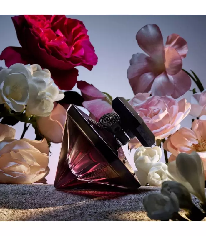 LA NUIT TRÉSOR FLEUR DE NUIT Eau de parfum florale