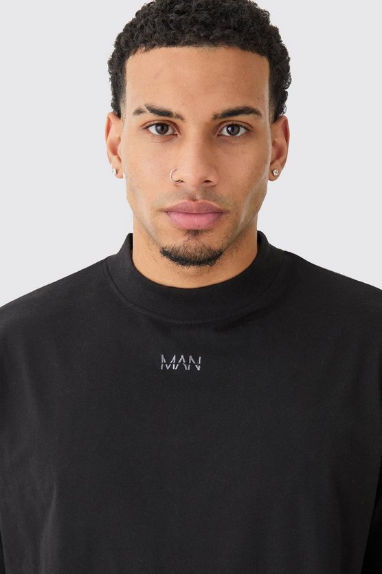 Oversize Man T-Shirt & lockere Shorts