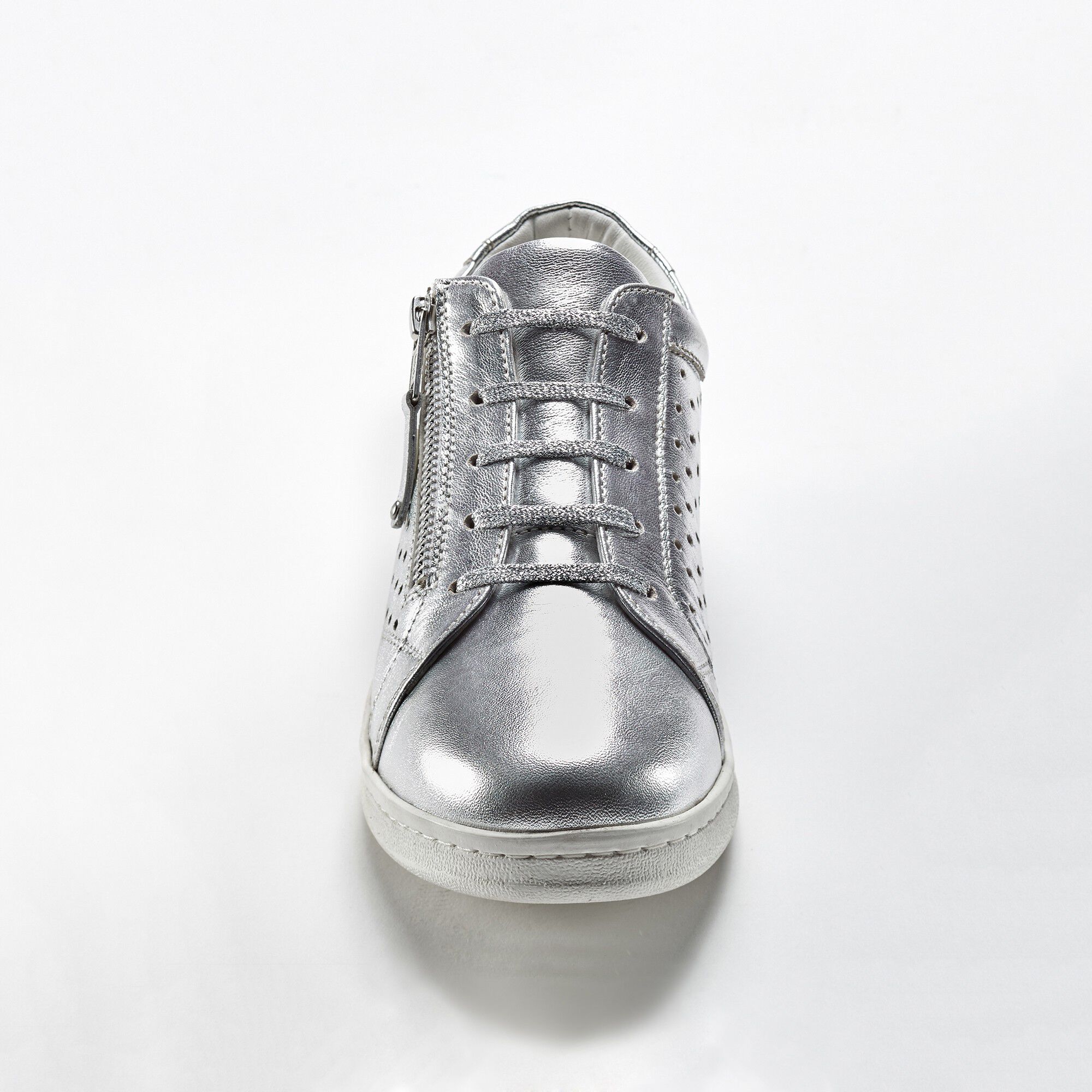 Tennis zippée en cuir perforé